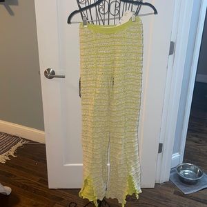 BNWT Material green pants Urban outfitters